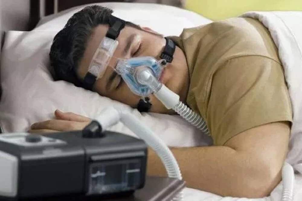 Задыхающийся храп. CPAP терапия. Сипап от храпа.