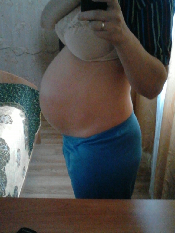 Живот на 34 неделе. 33-34 Недели беременности. Беременность 40 недель каменеет