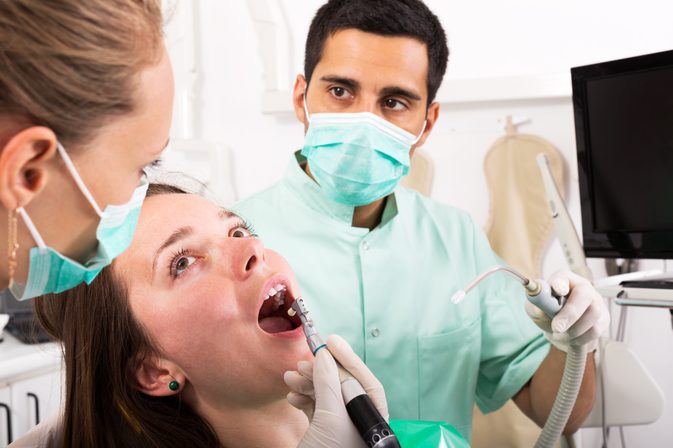 на приеме у стоматолога