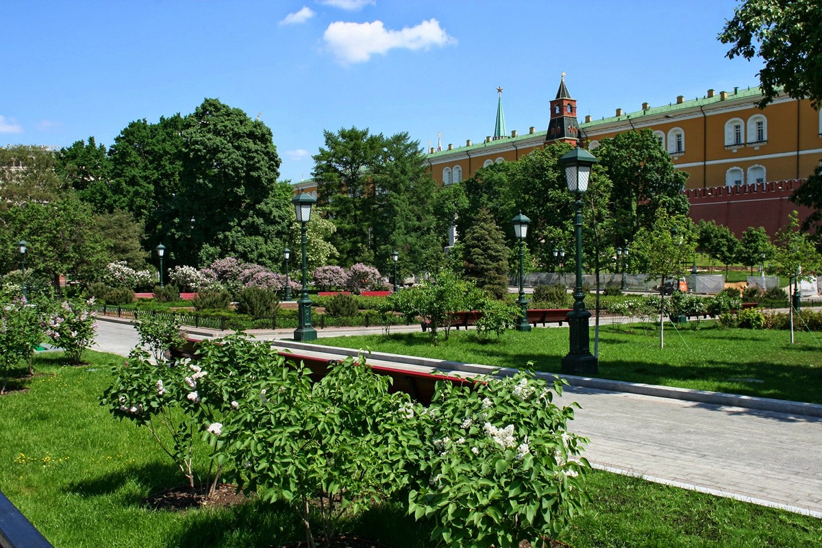 Александровский сад фото. Верхний Александровский сад. Александровский сад Москва верхний сад. Александровский сад сейчас. Александровский сад Москва сейчас.