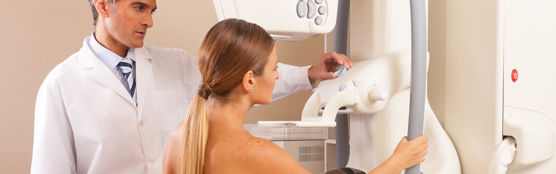 Как сделать маммографию в поликлинике. Маммография. Обследование у маммолога. Маммография картинки.