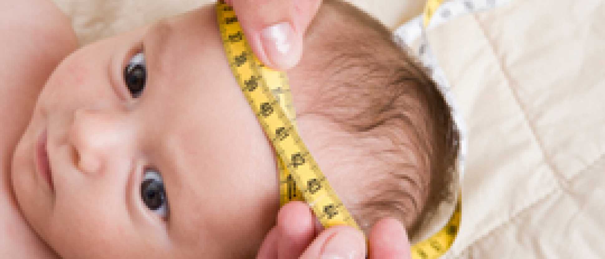 Алгоритм окружности головы. Окружность головы у новорожденных. Измерение окружности головы. Измерение головы ребенка.
